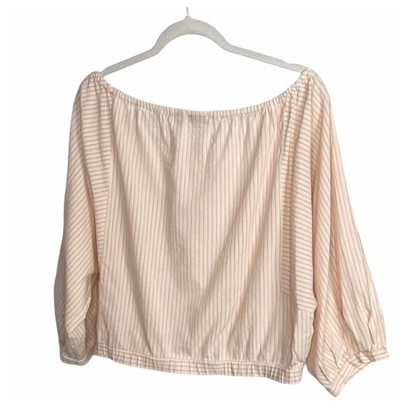 ANTHROPOLOGIE holding horses aria off shoulder too - Picture 9 of 12